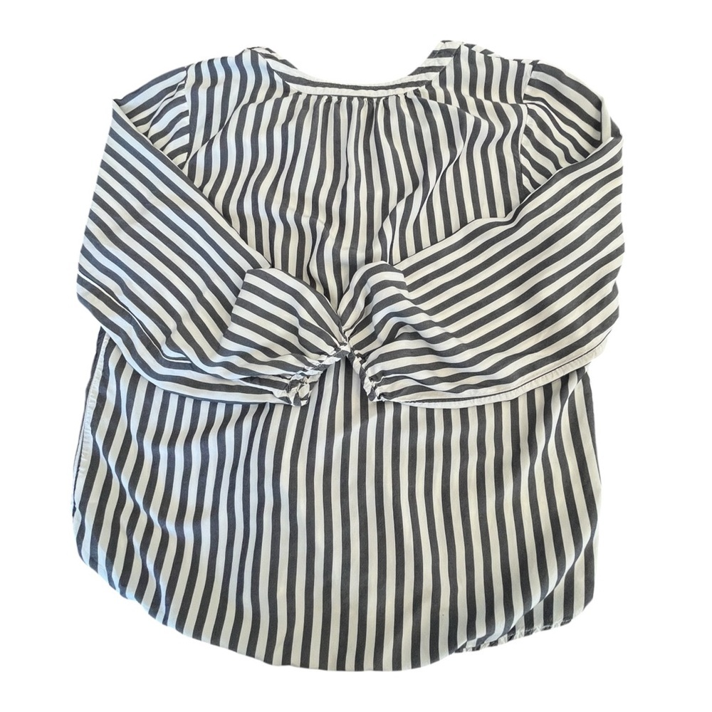 Womens’ Old Navy Striped Blouse Size L - Picture 2 of 4